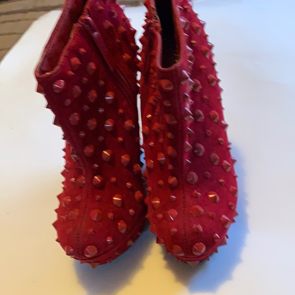 Red Heels